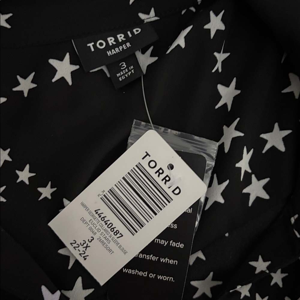 Torrid Black and White Star Pattern Blouse - Picture 6 of 6
